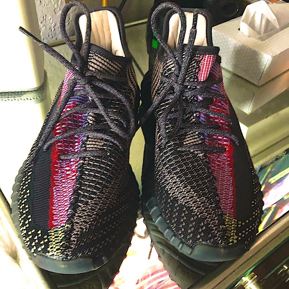 mens yeezys 350 v2